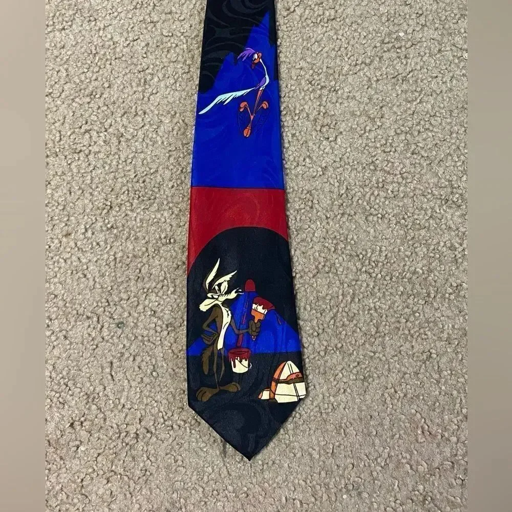 Vintage Looney Tunes Wile E. Coyote and Road Runner Neck Tie